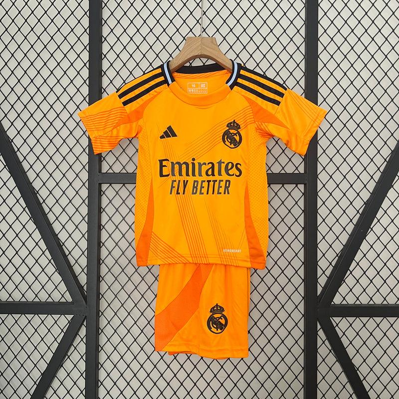 Kit Infantil Real Madrid Away 24/25