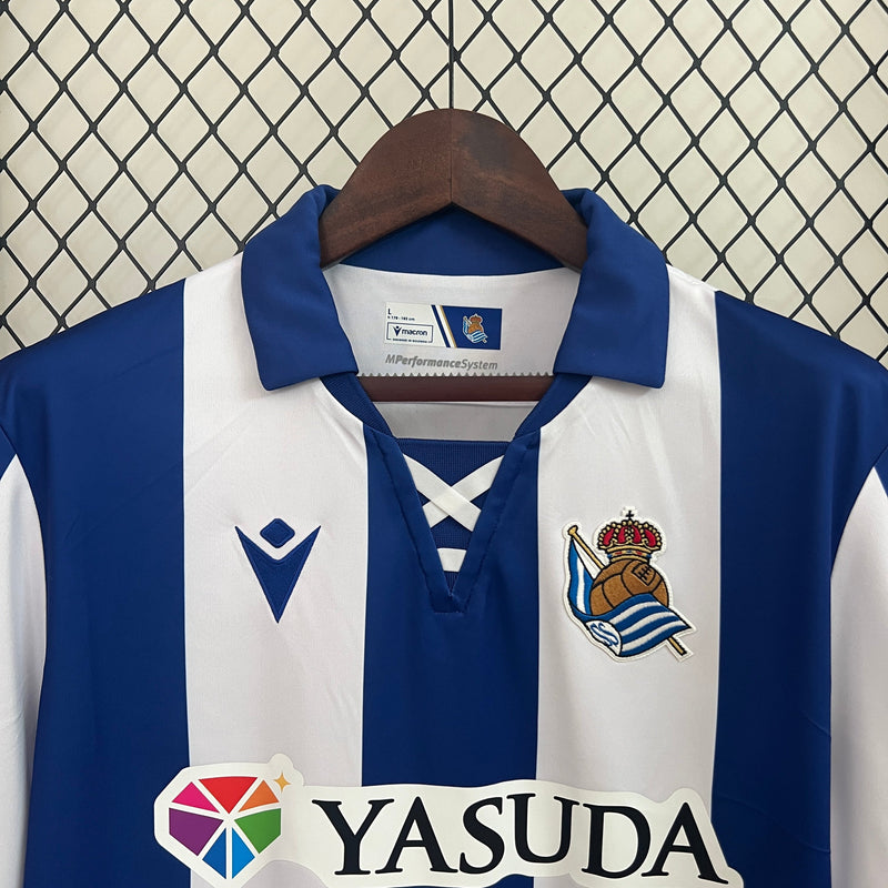 Camisa Real Sociedad Home 24/25 - Macron Torcedor Masculina Lançamento