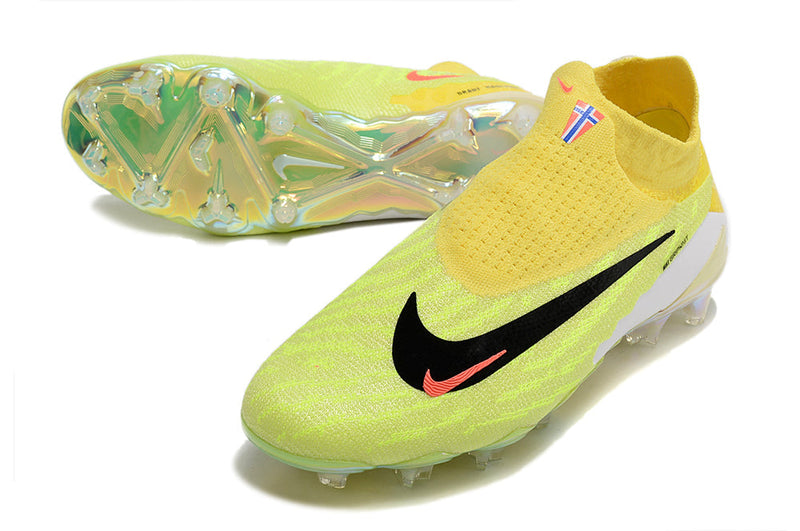 Chuteira Nike Phantom GX Elite FG Campo