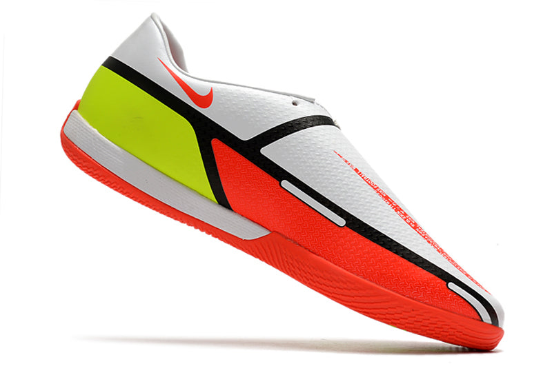 Chuteira Phantom React GT2 Pro Futsal