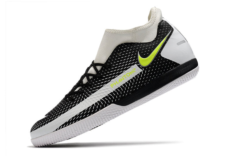 Chuteira Nike Phantom GT Dynamic Fit Futsal