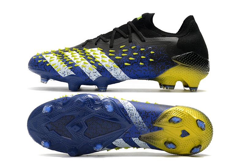 Chuteira Adidas Predator Freak+ Low 1. Campo