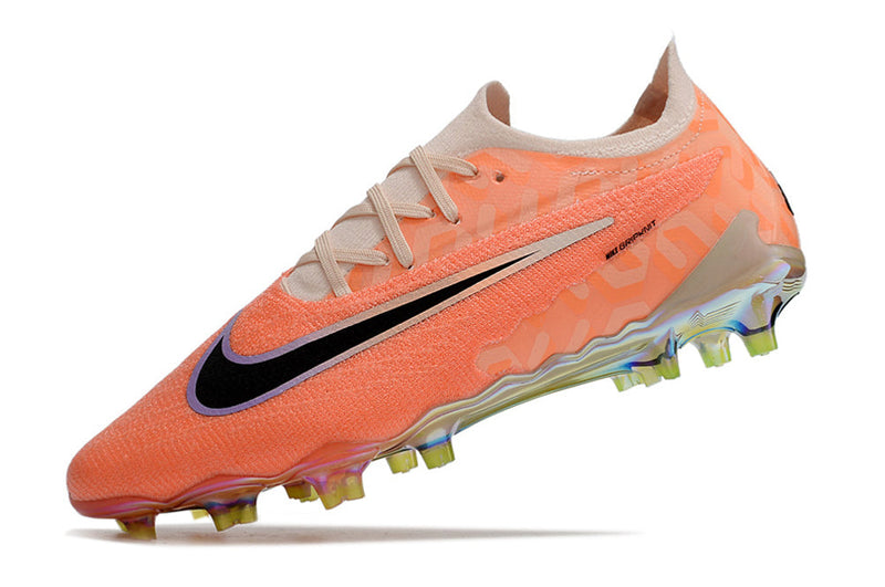 Chuteira Nike Phantom GX Low Elite FG Campo