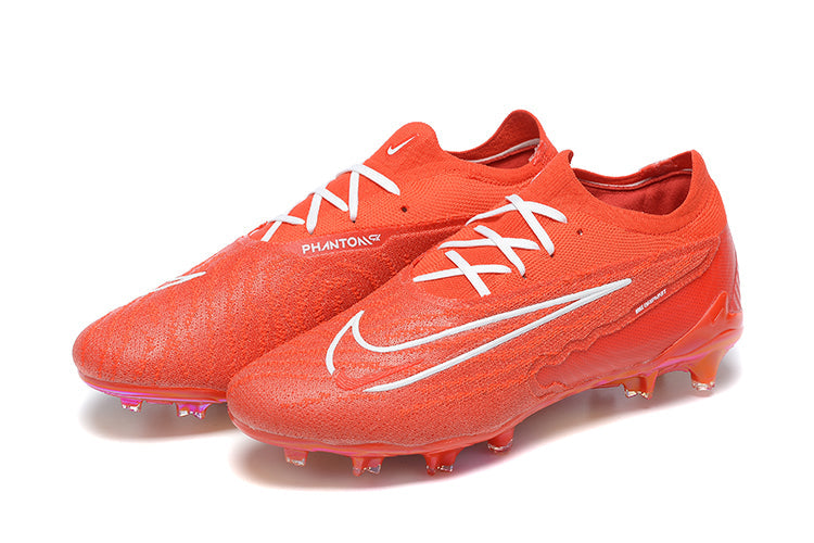 Chuteira Nike Phantom GX Low Elite FG Campo