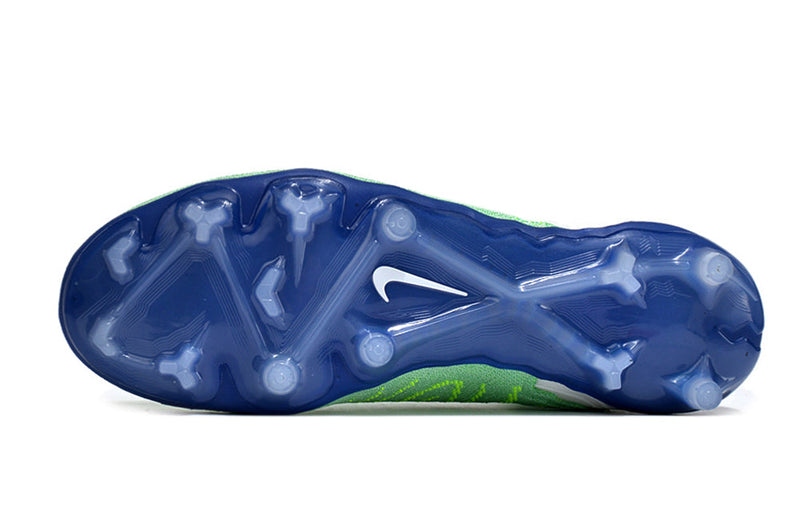 Chuteira Nike Phantom GX Elite FG Campo