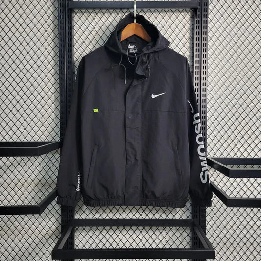 Jaqueta Corta Vento Swoosh - Preto