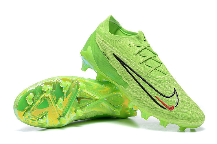 Chuteira Nike Phantom GX Low Elite FG Campo