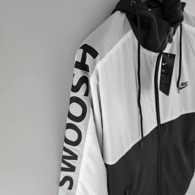 Jaqueta Corta Vento Swoosh - Branco/Preto