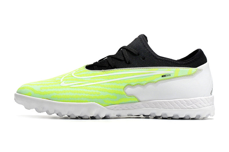 Chuteira Nike React Phantom GX Pro Society