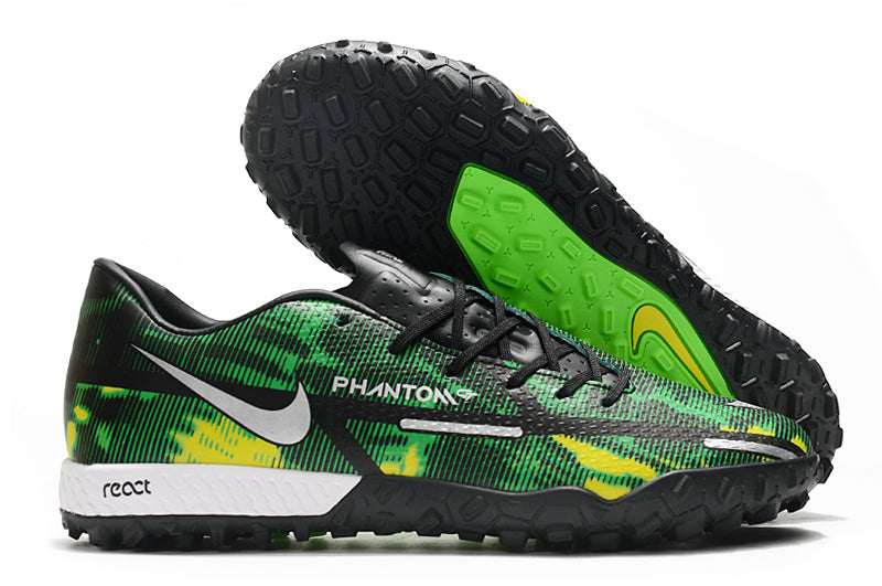 Chuteira Phantom React GT2 Pro Society