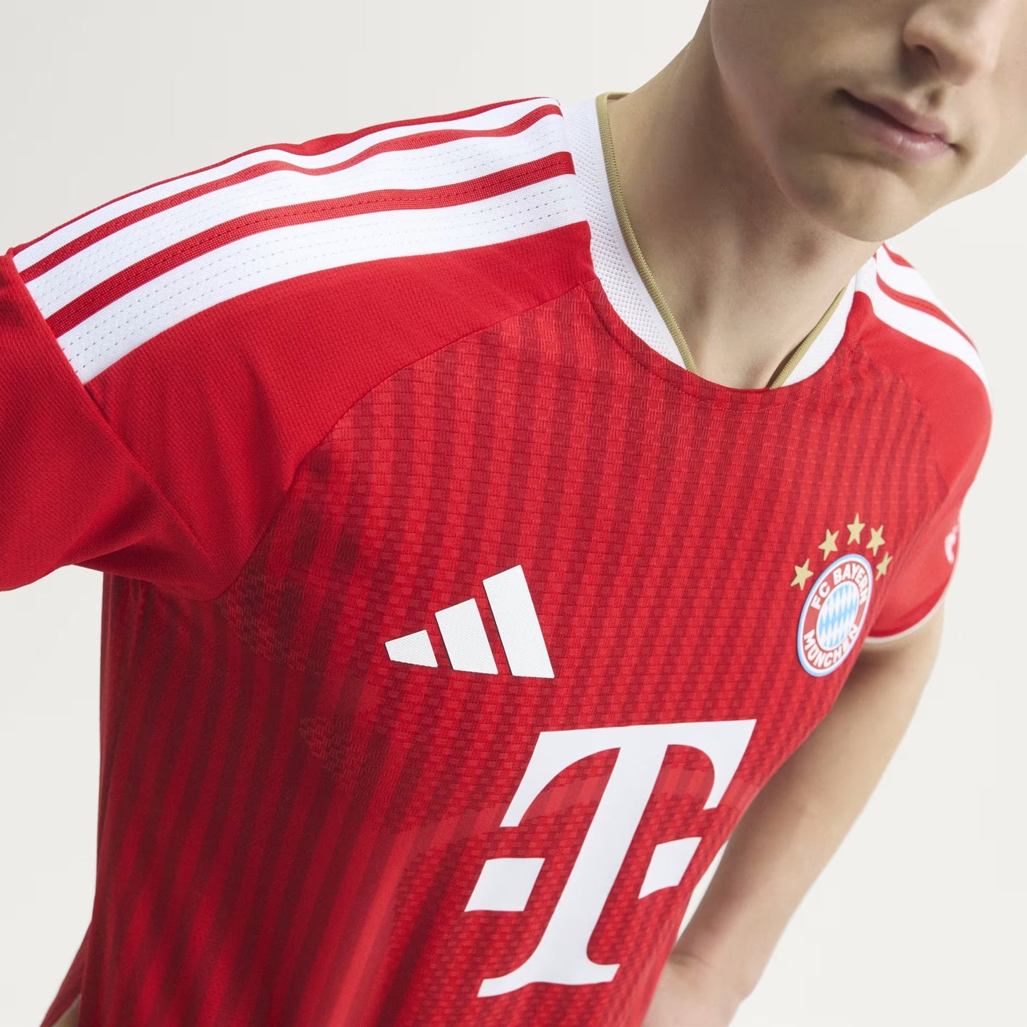 Camisa Bayern Munique Home 26/27 Jogador Foto 8