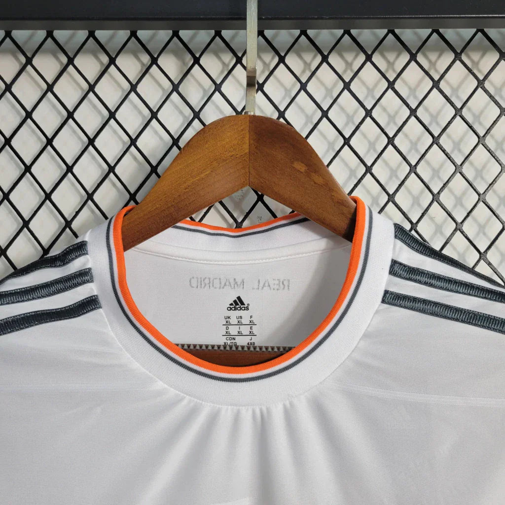 Camisa Retrô Real Madrid I Home 2013/14 Masculino Branco
