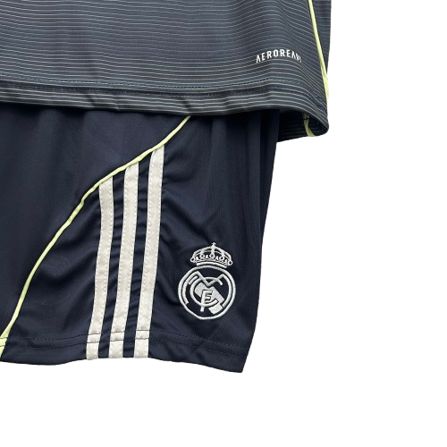 Kit Infantil Real Madrid Away 25/26