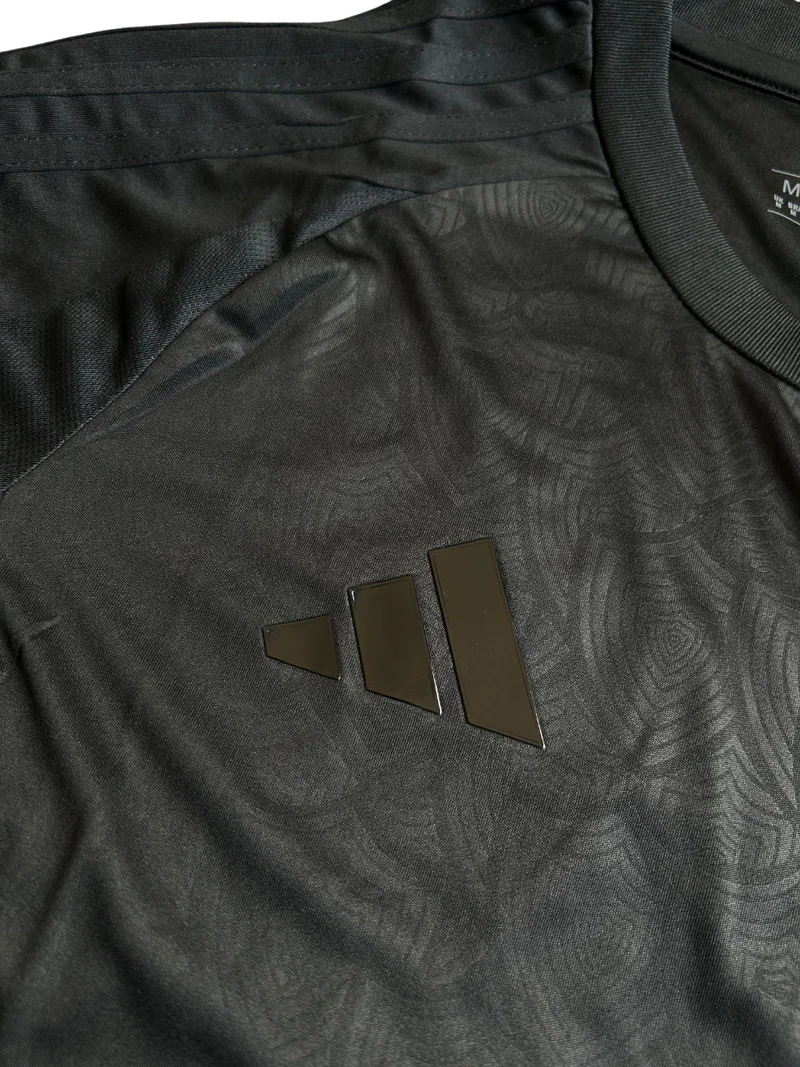 Camisa Atlético Mineiro All Black 25/26 - Versão Torcedor