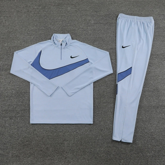 Conjunto Treino Nike Swoosh - Cinza