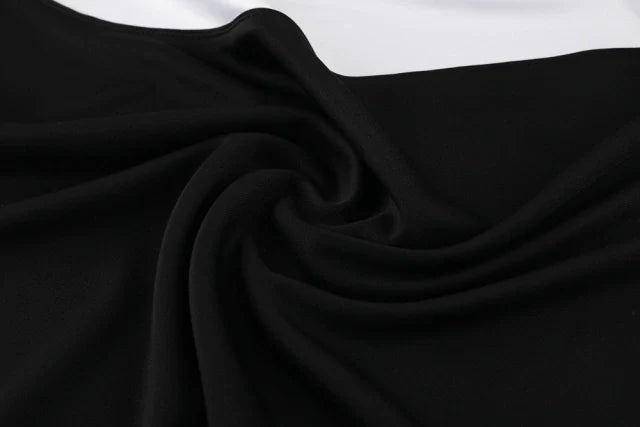 Conjunto Treino Swoosh - Preto