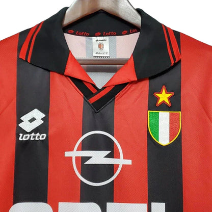 Camisa Milan 1996/97 Vermelha e Preta Lotto Retrô