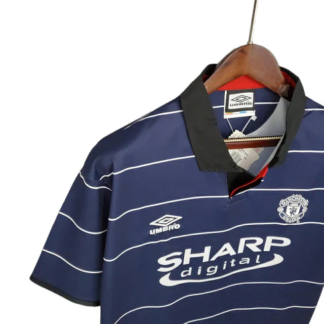 Camisa Manchester United Retrô 1999/2000 Azul - Umbro