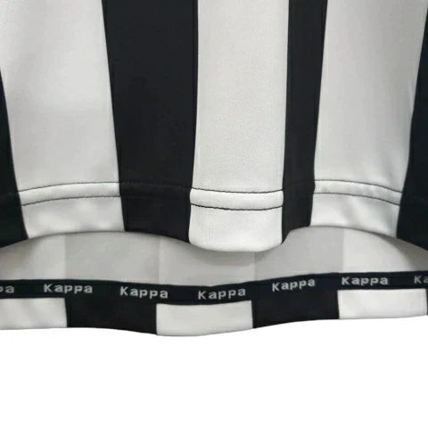 Camisa Juventus Retrô 2011/2012 Preta e Branca