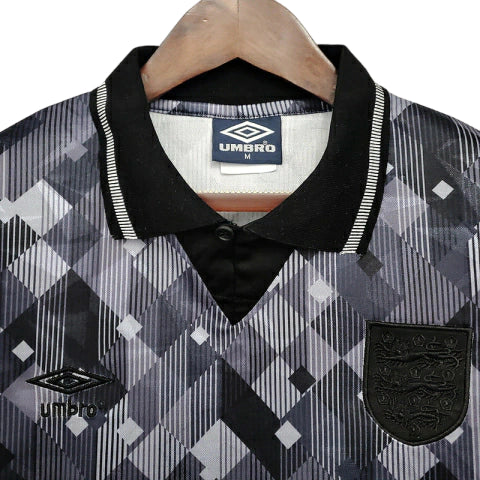 Camisa Inglaterra Retrô 1990 Preta e Branca